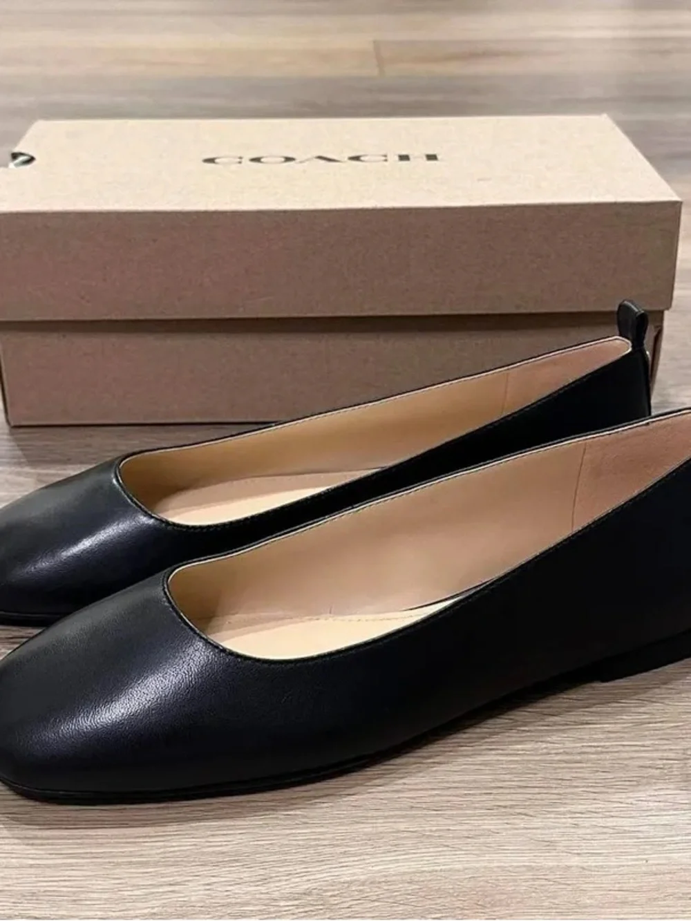 Coach Wendie Classic Black Leather Women's Ballet Flat - Picture 2 of 7